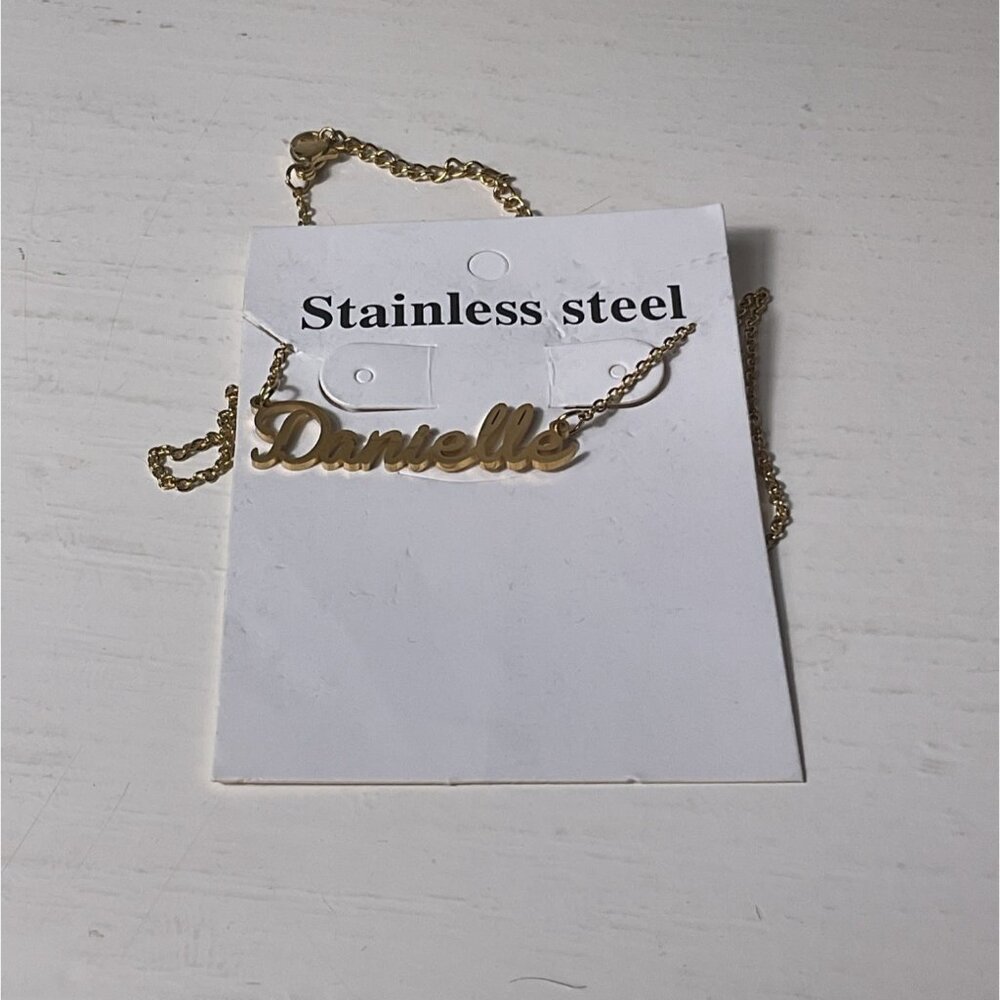 Custom Name Necklace "Danielle" Stainless Steel Gold Tone Chain